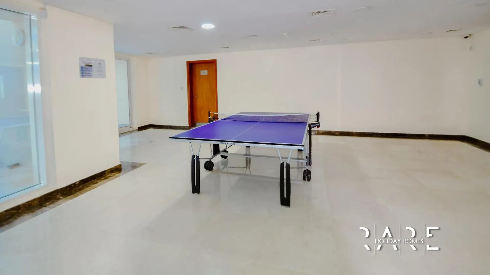 Rare Holiday Homes - Near City Center Ma'Eisem - Pool View - Crescent Tower A - R706 - Impz Dubai Apartment