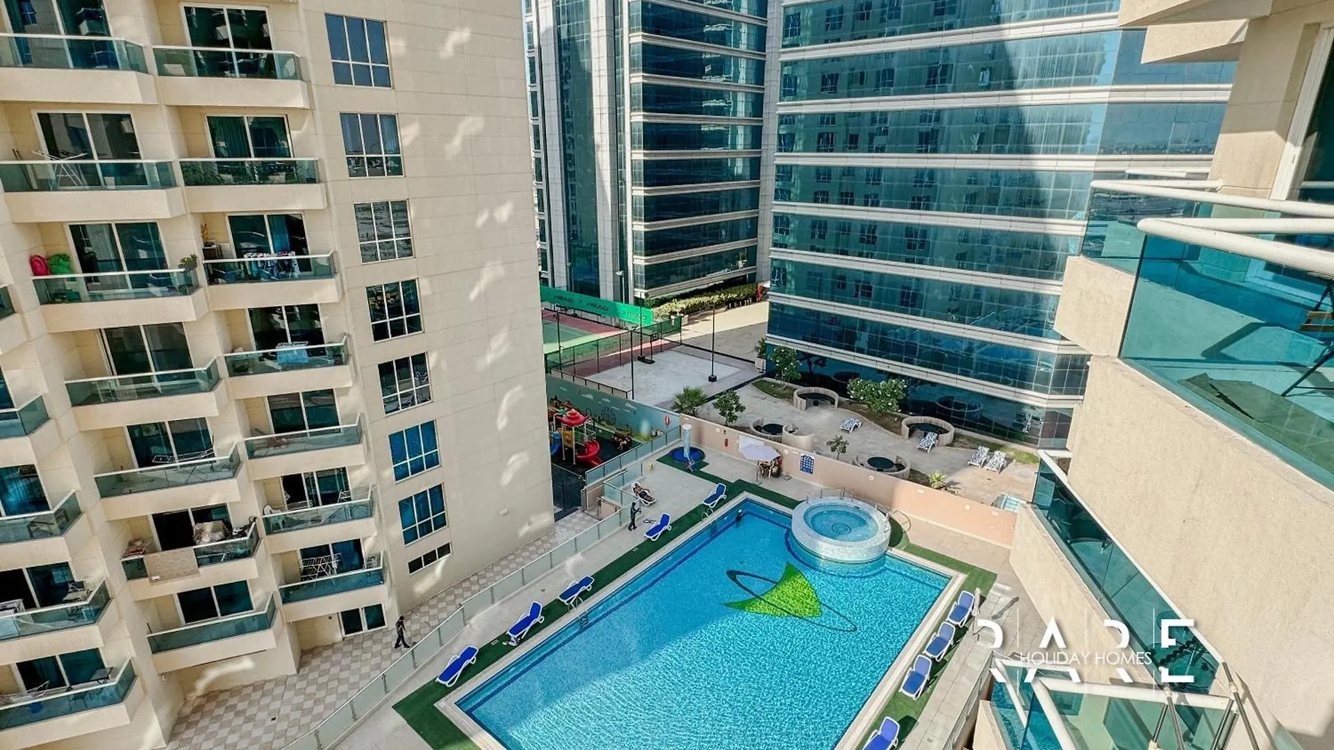 Rare Holiday Homes - Near City Center Ma'Eisem - Pool View - Crescent Tower A - R706 - Impz Dubai 0*,
