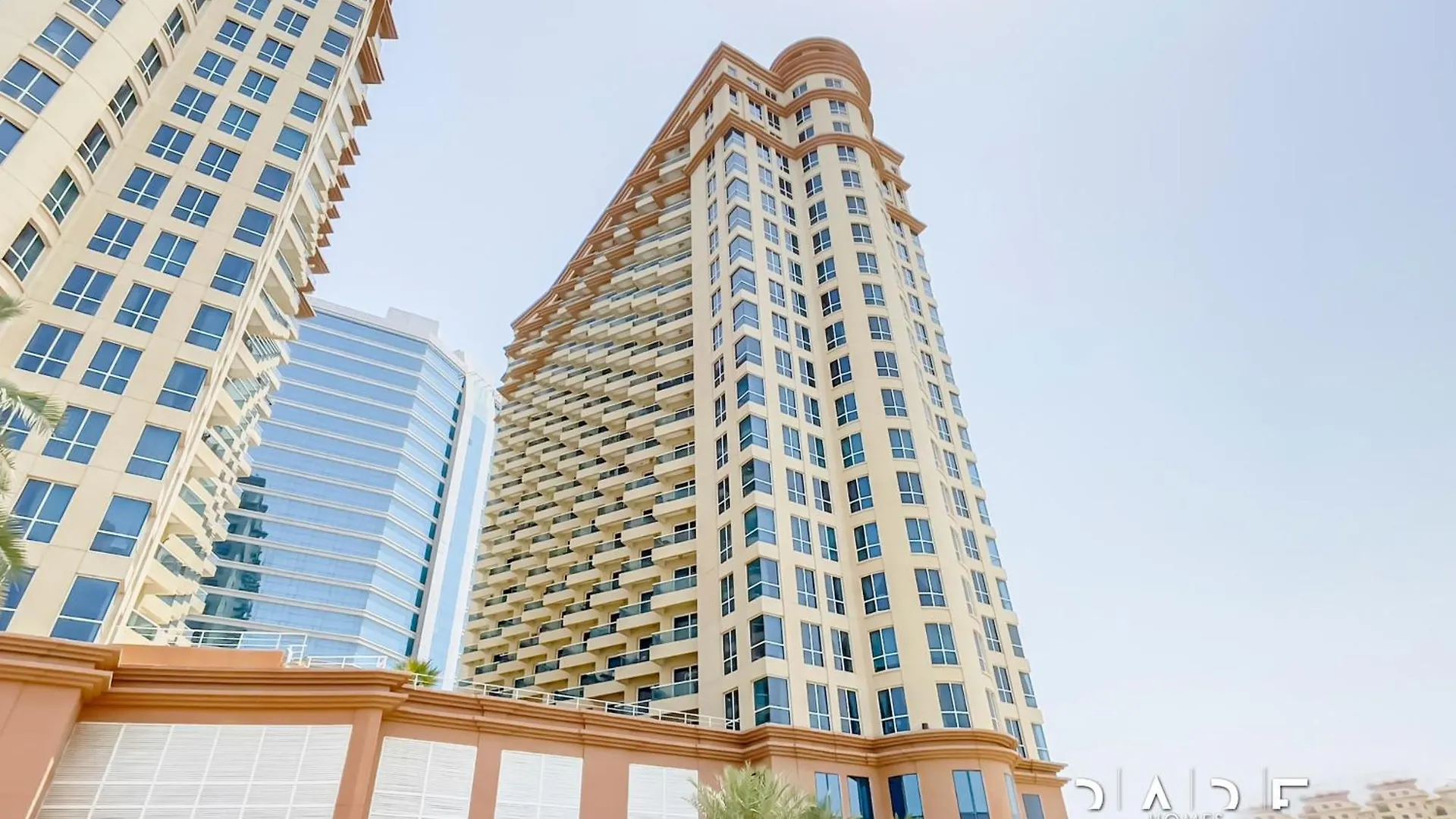 Appartamento Rare Holiday Homes - Near City Center Ma'Eisem - Pool View - Crescent Tower A - R706 - Impz Dubai